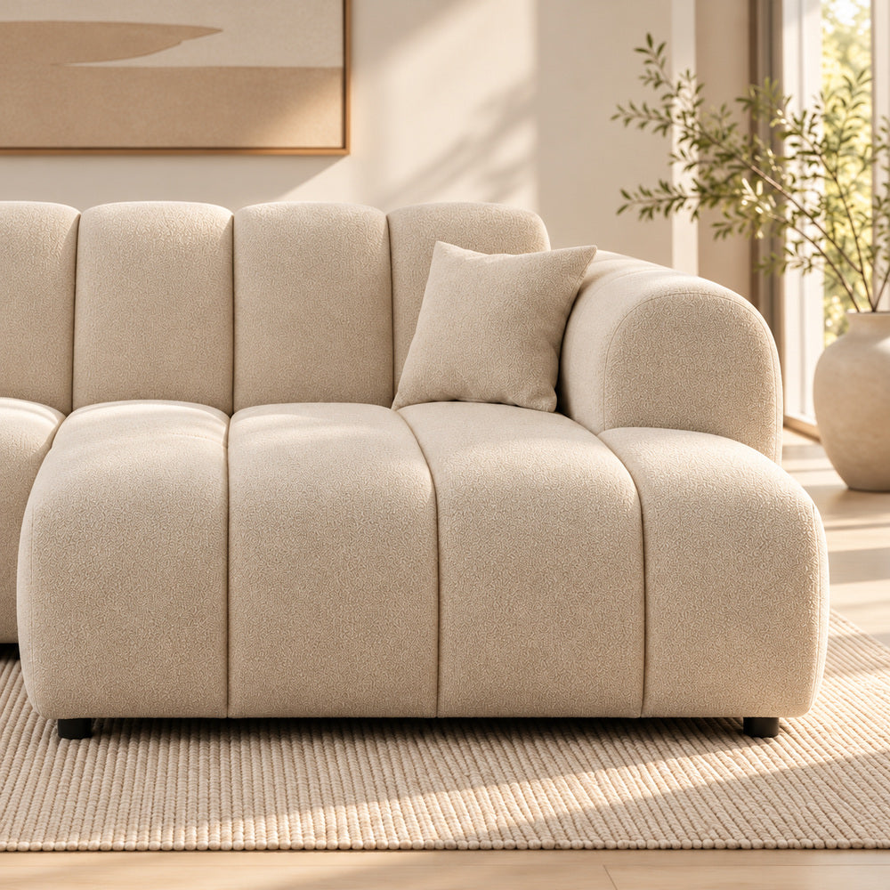 Canapé d’angle droit en tissu Cremona beige 270 x 156 cm – Astrus