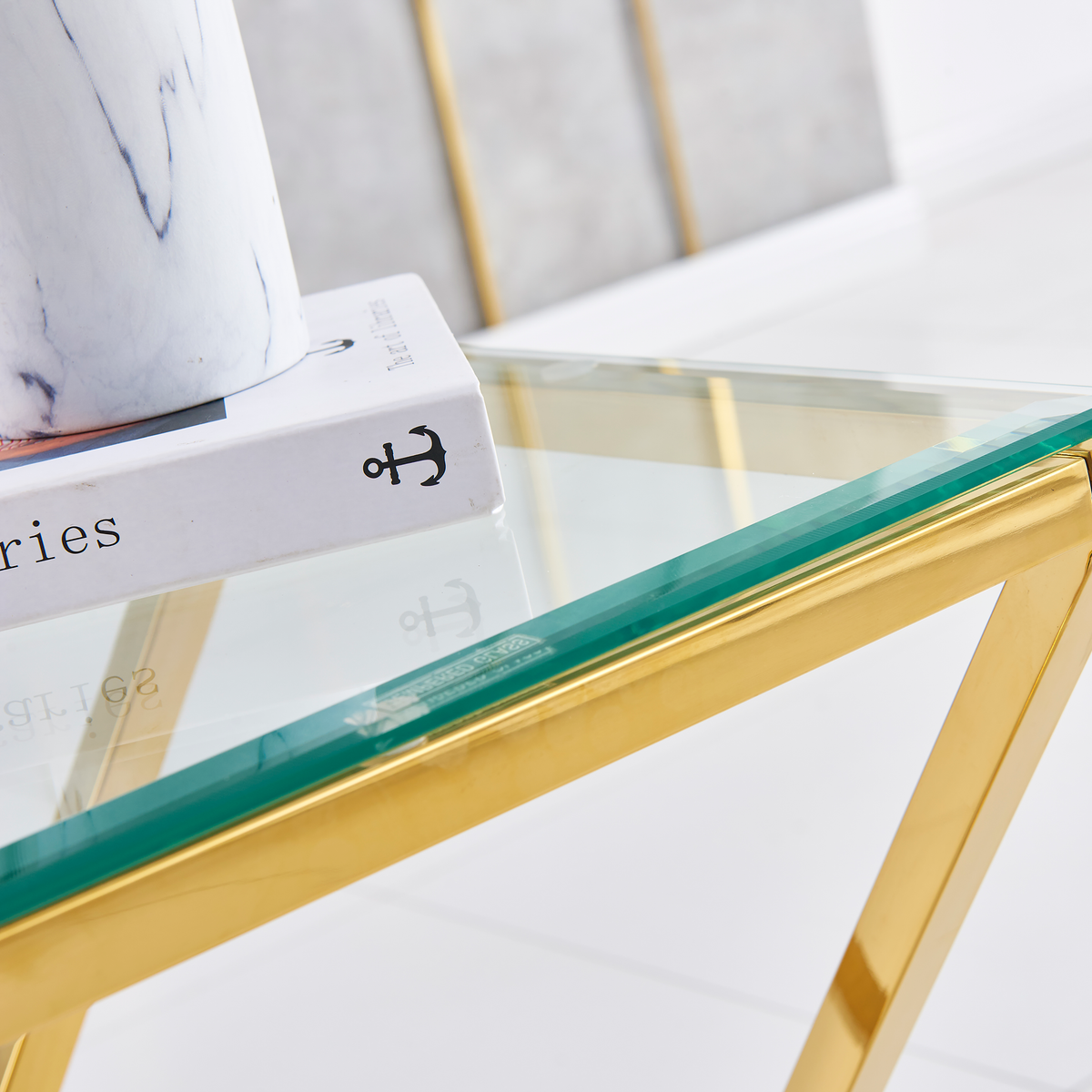 Guéridon BEVERLY – Pied Gold & Verre Transparent – 40x40x55 cm #couleur_transparent 