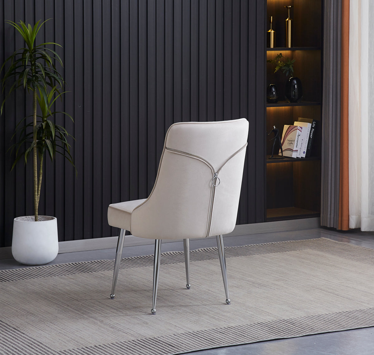 Lot de 2 chaises luxury ZIP en velours pieds chromés #couleur_beige