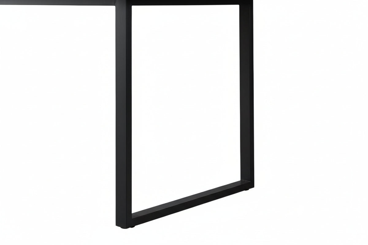Table à manger bois noir 160x90 cm 4-6 couverts pied métal noir – BELGRADE