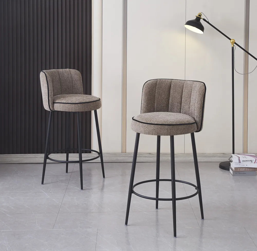 Lot de 2 tabourets de bar CATHY pied métal noir #couleur_taupe