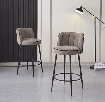 Lot de 2 tabourets de bar CATHY pied métal noir #couleur_taupe