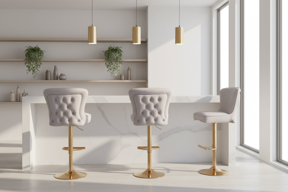 Lot 2 Tabourets de Bar Gabrielle Velours Beige Pieds Gold Hauteur Assise 65cm