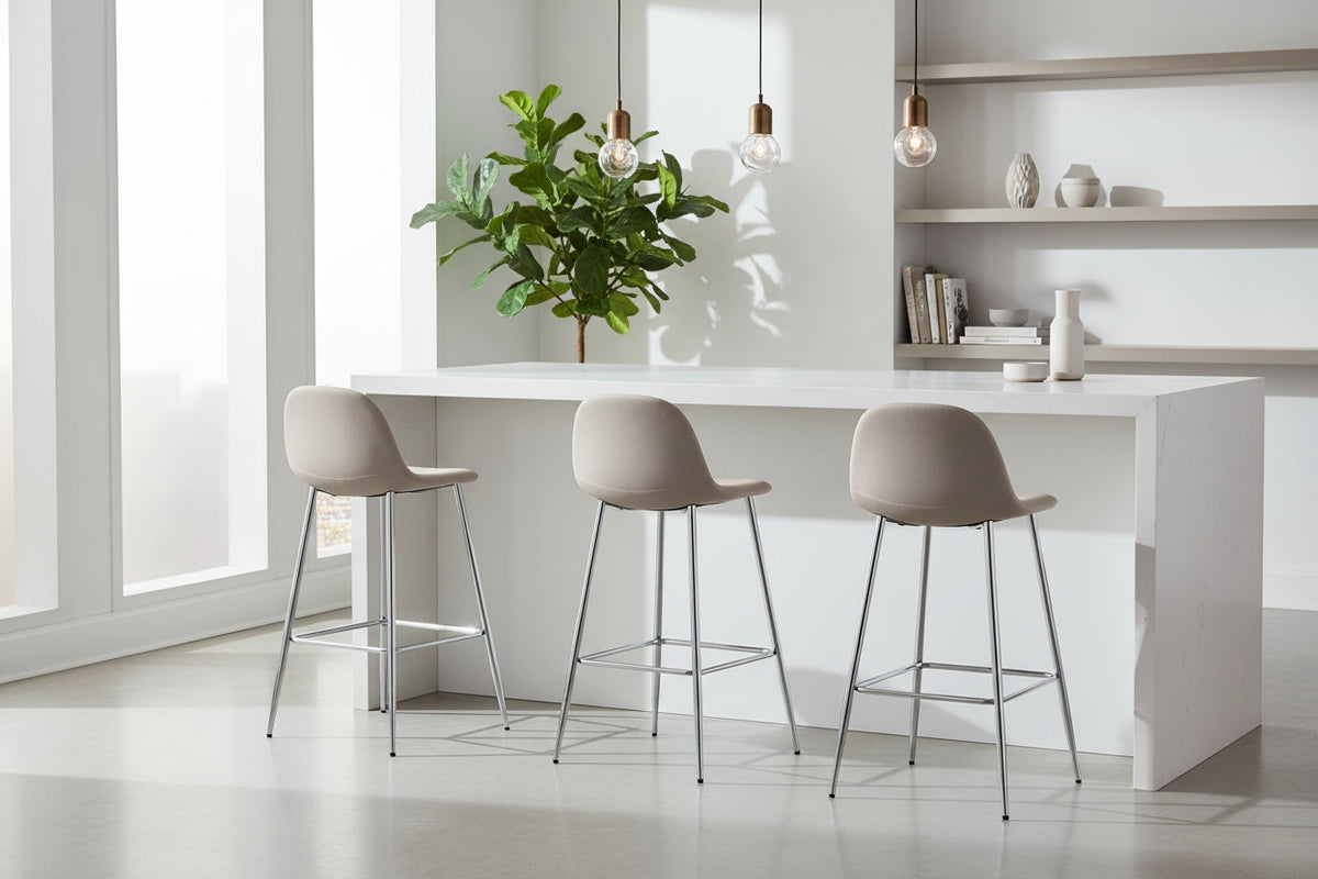 Lot 2 Tabourets de Bar Scandinave Velours Taupe Pieds Chrome