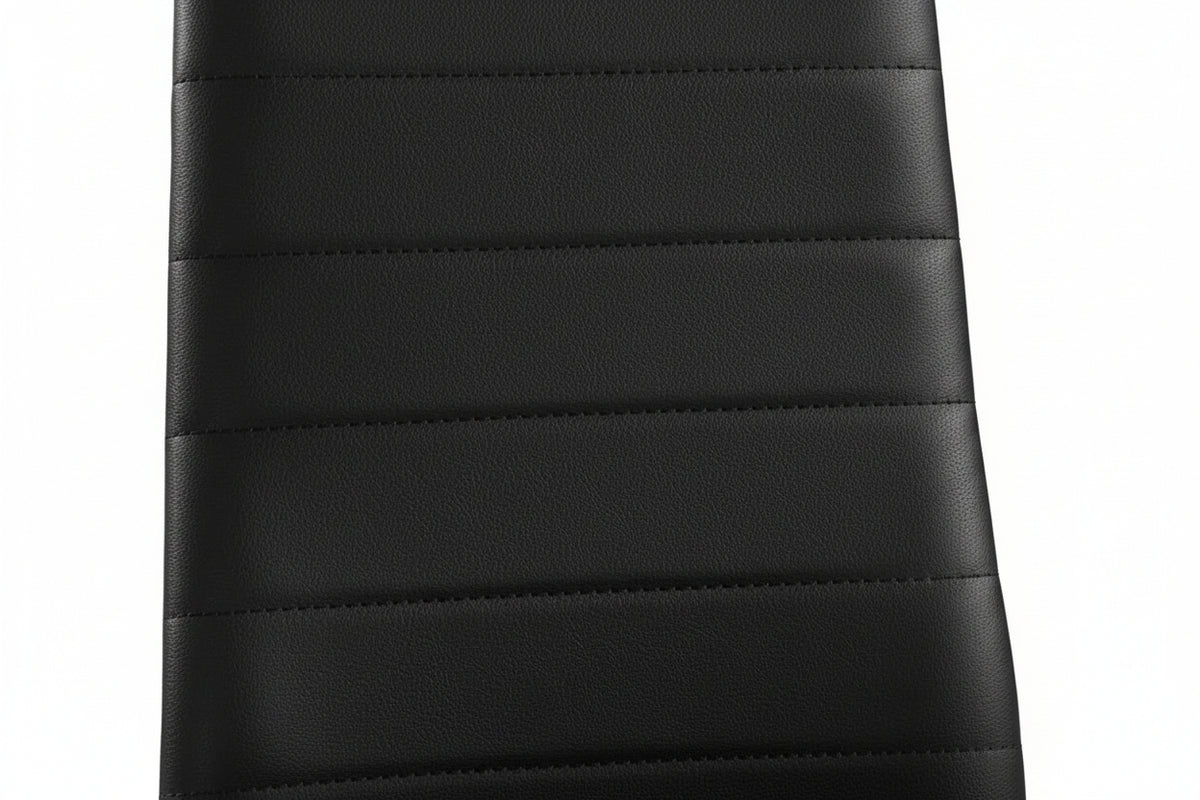 Lot 6 chaises simili cuir noir blanc pieds métal 52x45x90 cm TOLIA